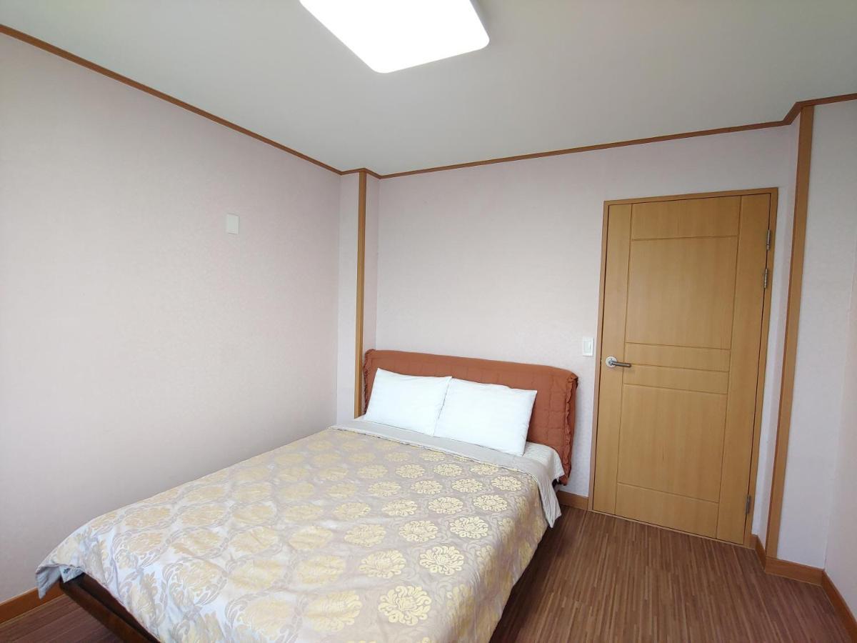 Gyulhouse Pensionソギポ エクステリア 写真