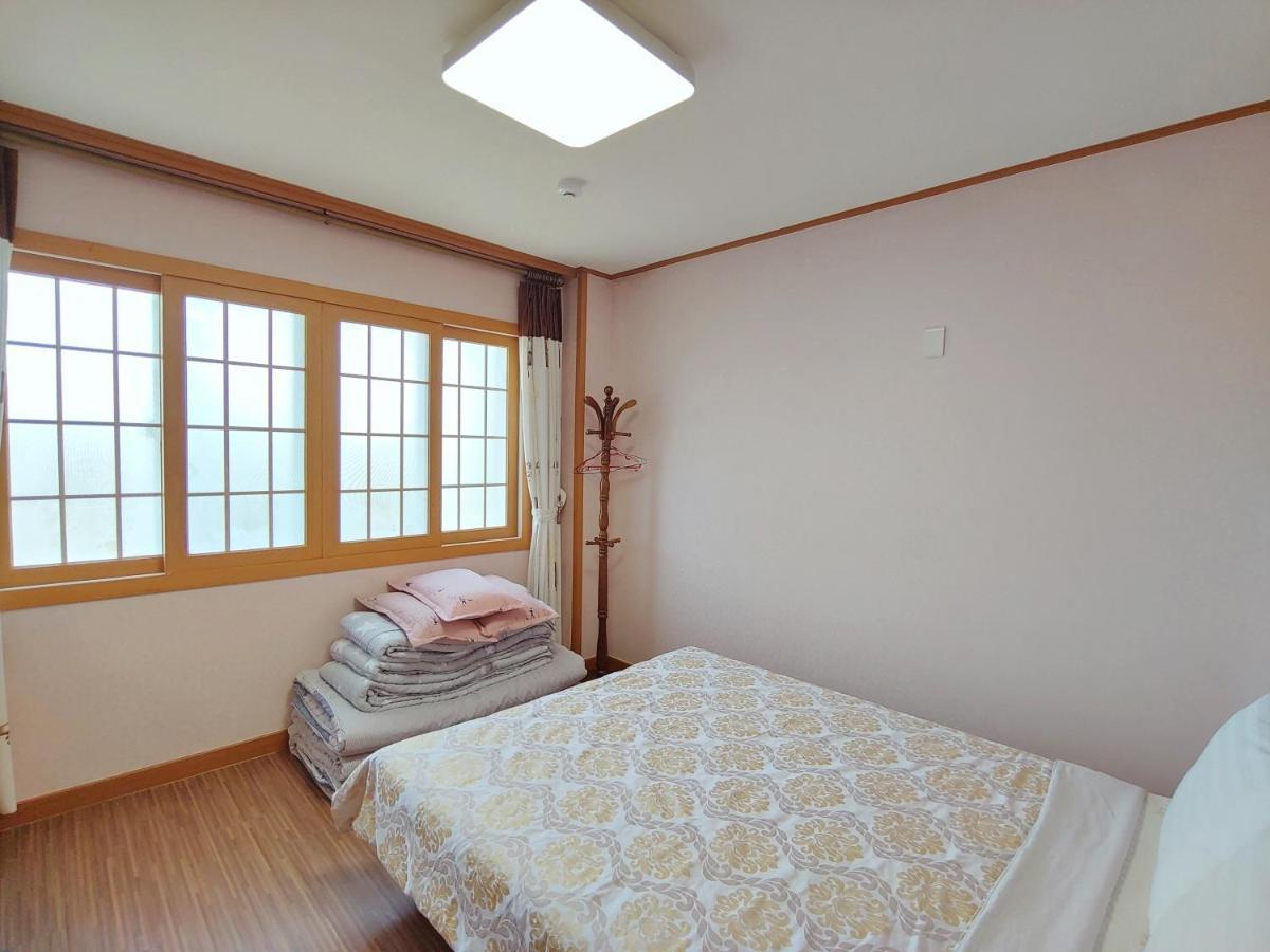 Gyulhouse Pensionソギポ エクステリア 写真