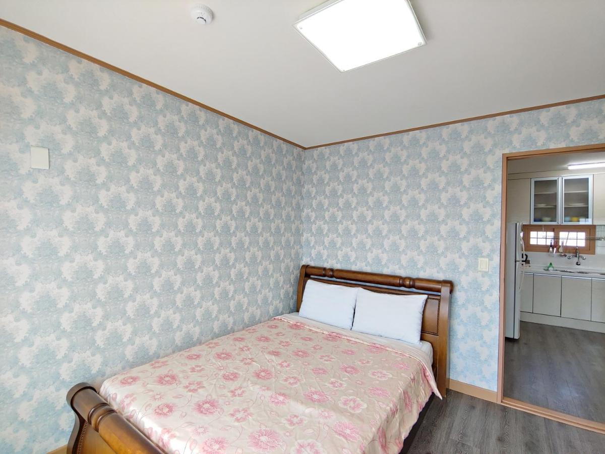 Gyulhouse Pensionソギポ エクステリア 写真